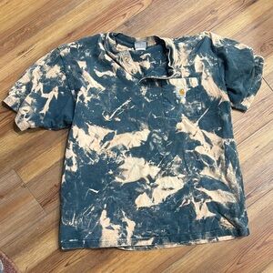 Carhartt Men’s Black T-Shirt with Cream Bleach Pattern